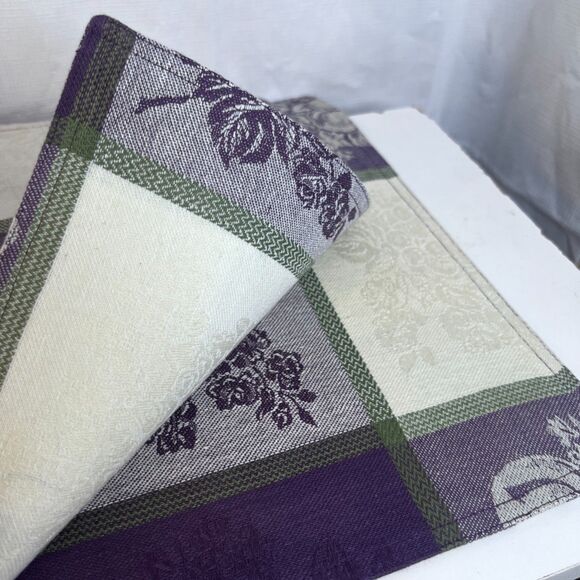 Grape Theme Placemats-Set of 2-w/ Matching Napkins-Set of 3 Table Linens - Picture 8 of 9